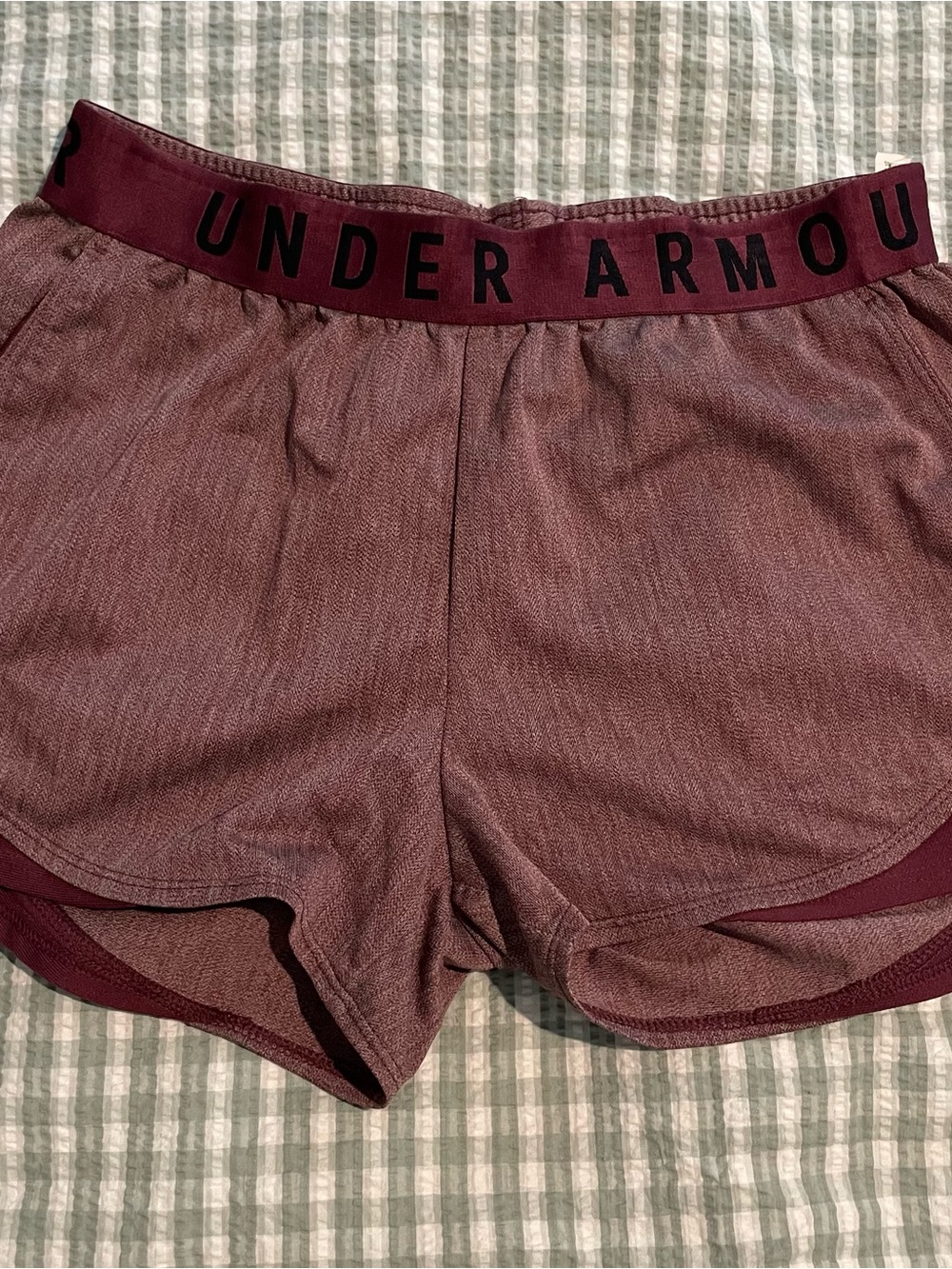 Under Armour Women's Maroon Elastic Logo Waist Athletic Shorts